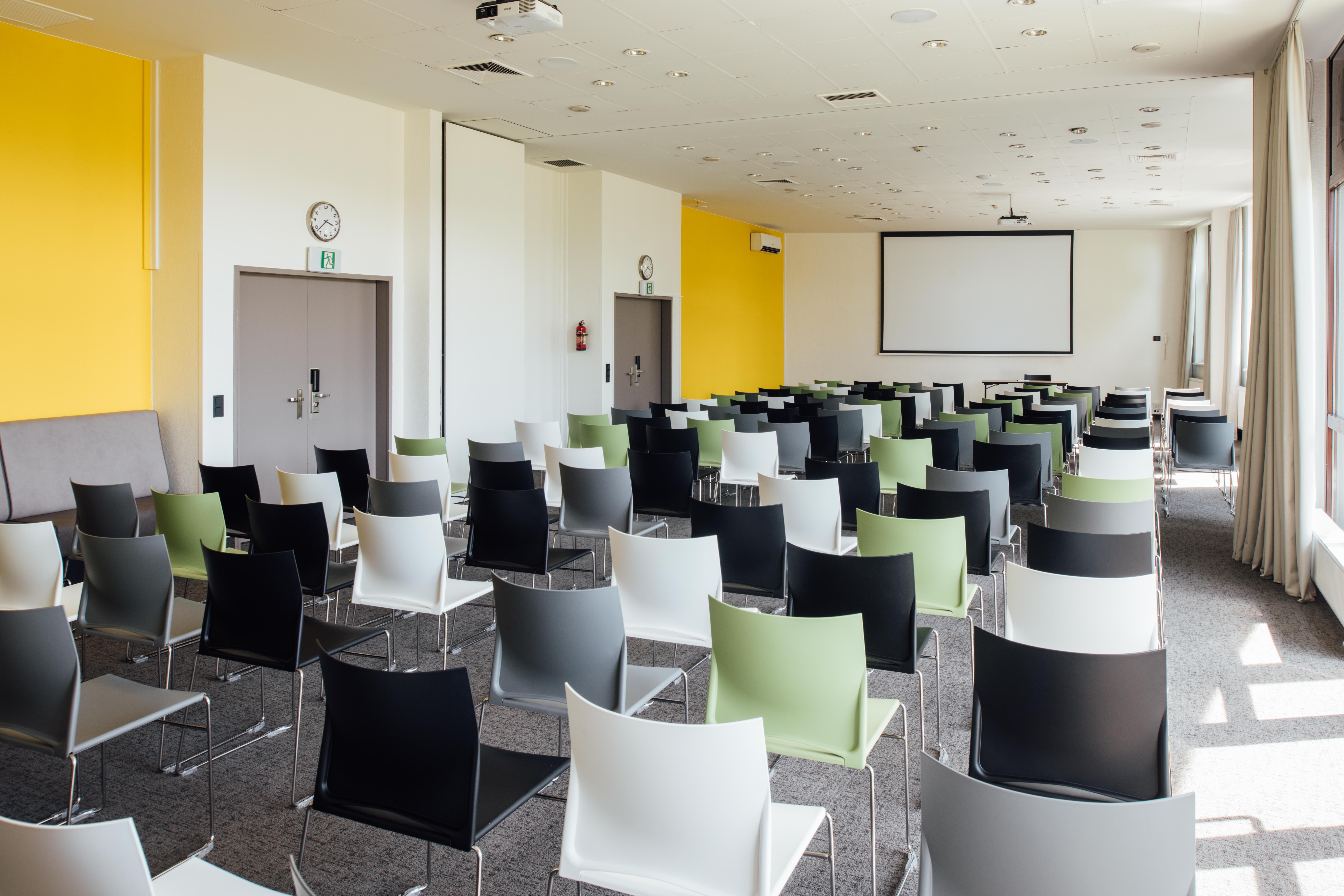 Vienna House Easy By Wyndham Cracow Готель